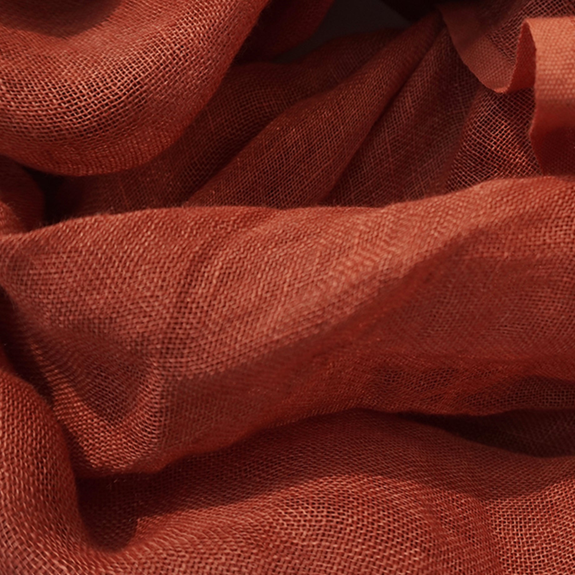 Robust red Linen Scarf