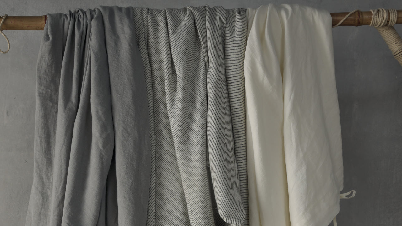 Prepare your sheet set linen properly. Machine wash with gentle detergent for best results. Avoid bleaching your linens. Wash separately for optimal care.