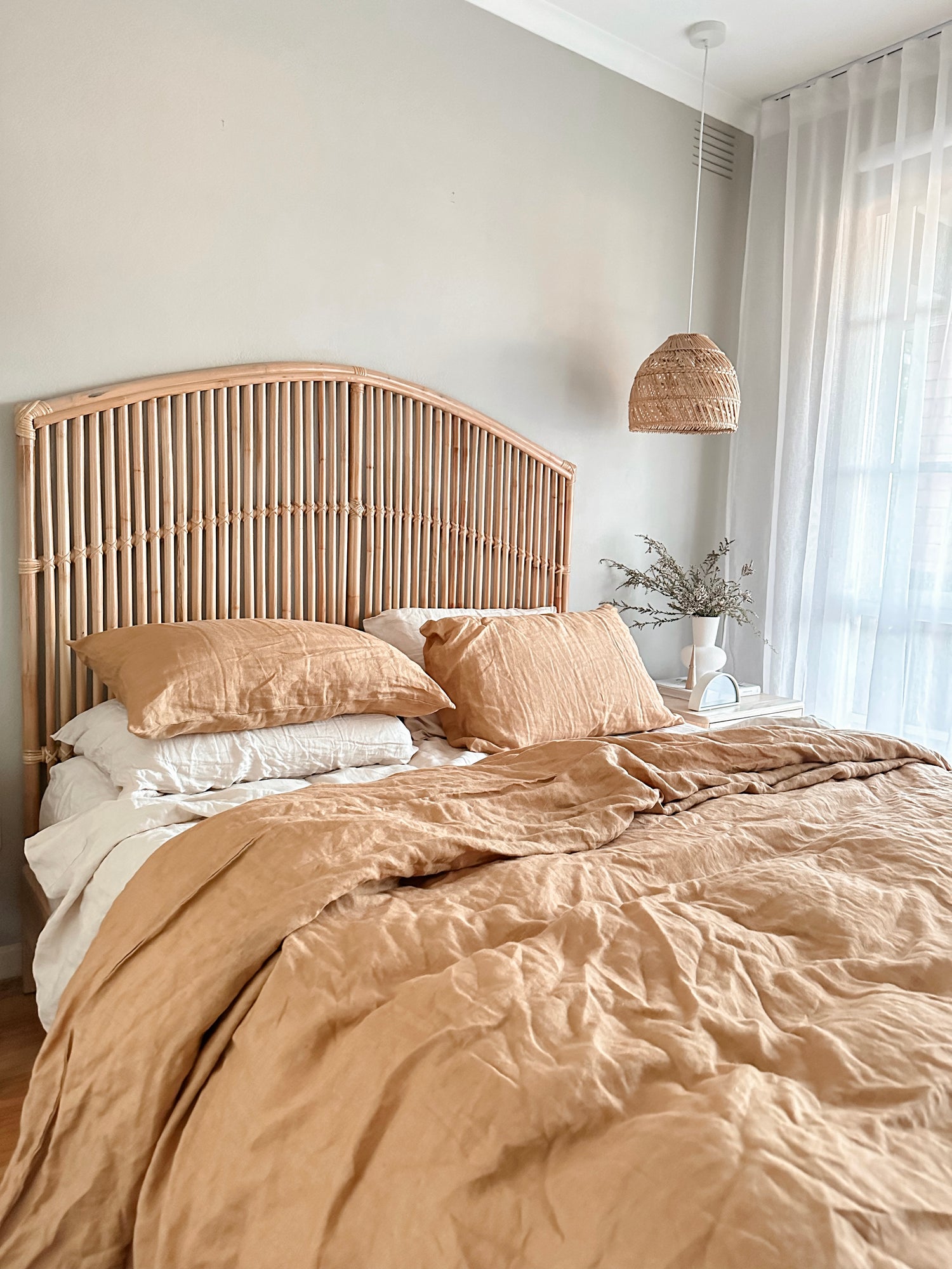 Discover OEKO-TEX Certified Pinstripe Linen Fitted Sheets at Bistara Linen. Pinstripe Linen Fitted Sheets is available in King and Queen sizes with free shipping in Australia.